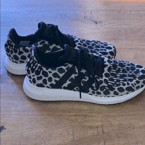 Adidas cheetah print running shoes. Size 9